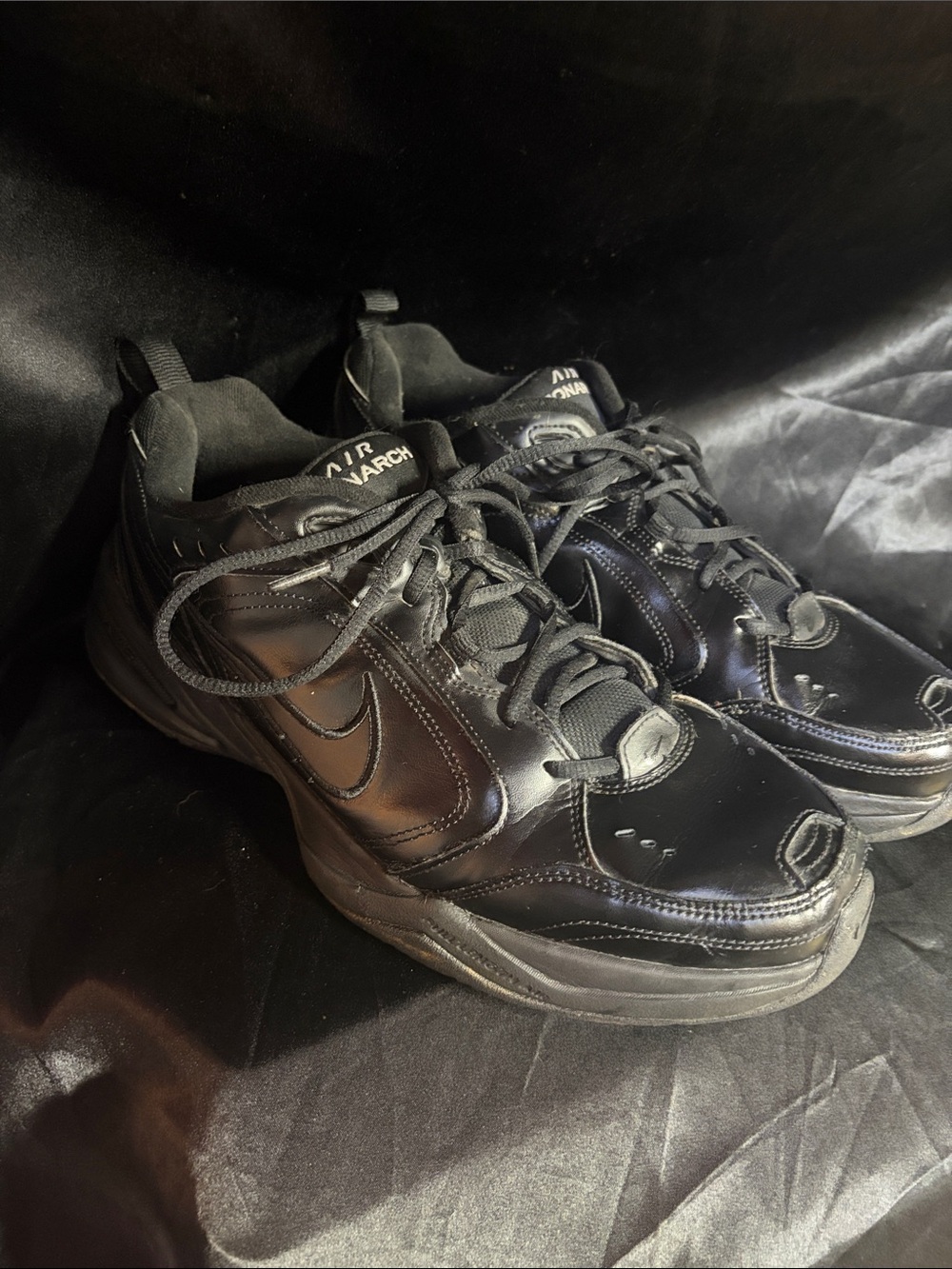 Nike Air Monarch IV Triple Black Walking Training Shoes Men’s Size 14